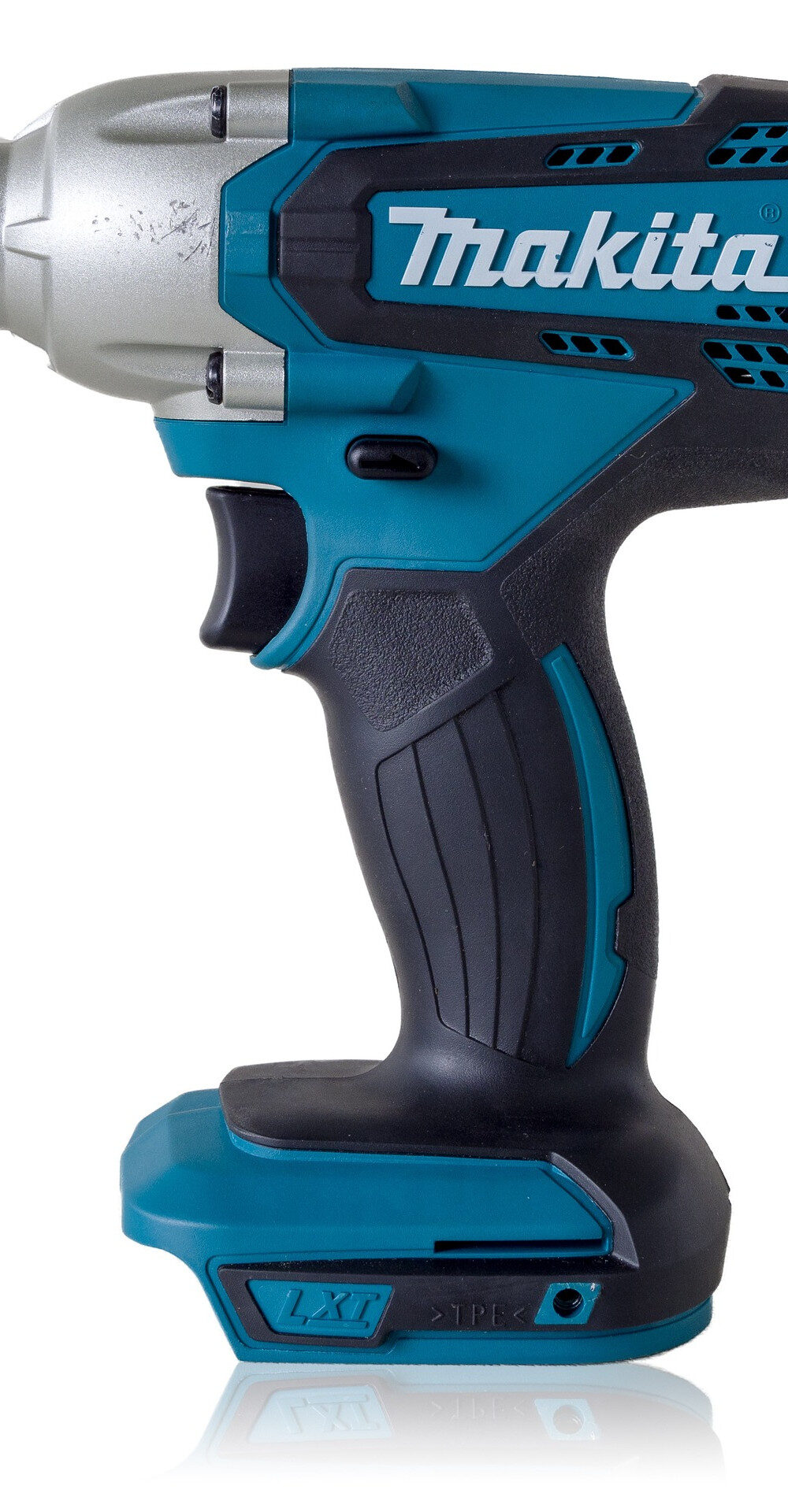 2922c6_d9c38011a6054fc8ba3cefe7742d8049mv2-2002976