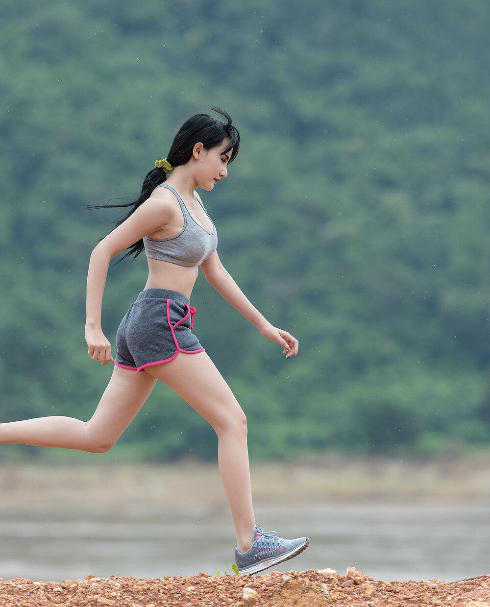 1ff018_8a7e77ca1e7244eab8c7112596843d50mv2-6969339