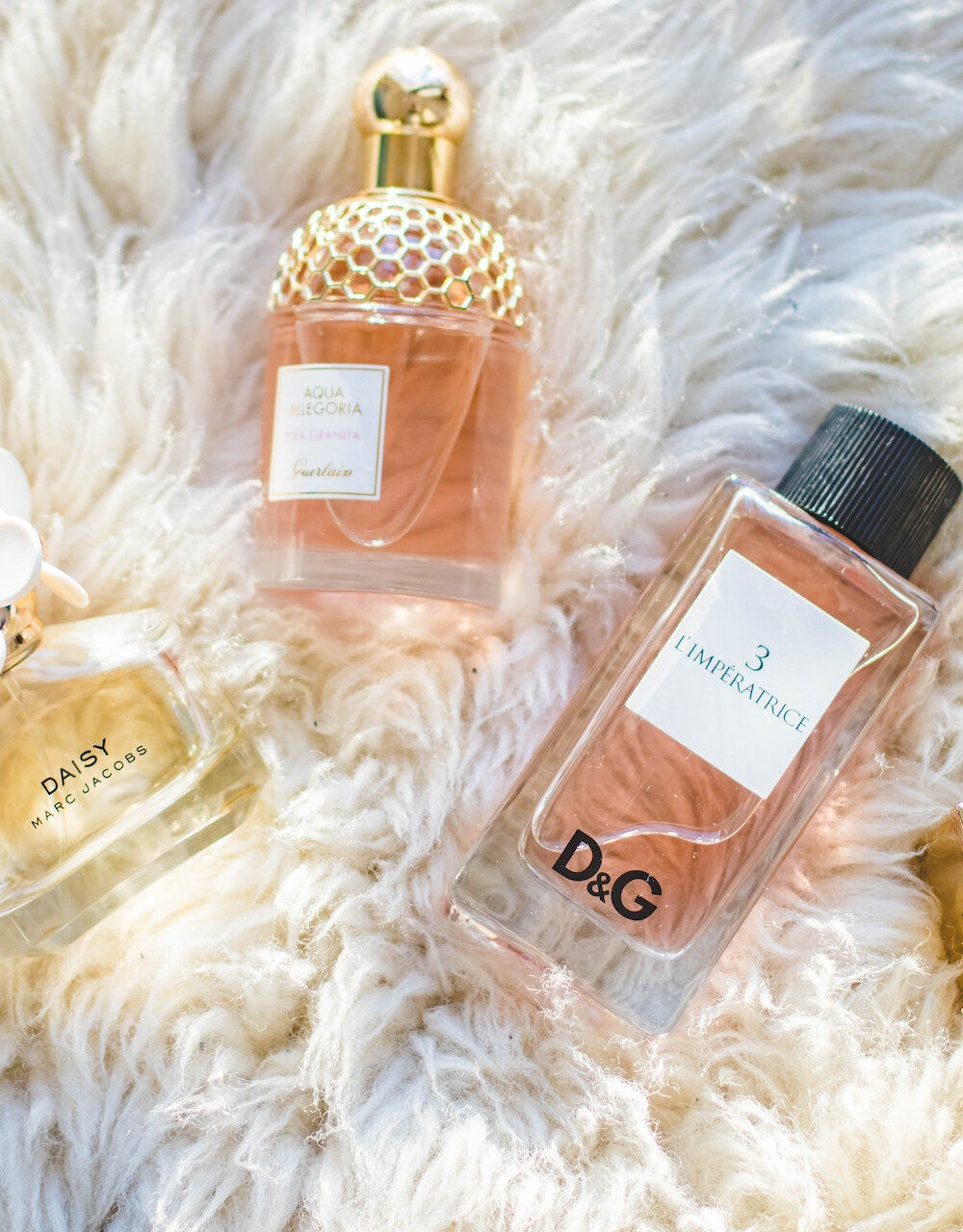 2922c6_7ee62559133b4e12a8bea6dac1a4e69amv2-2395759