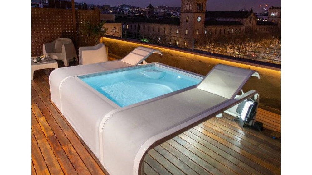 2922c6_18467a7e19d144e897b9f50fccd7b739mv2-5375956