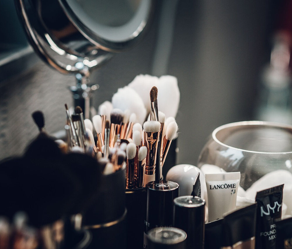 2922c6_e8f30d2d8b184ce395599700259203e7mv2-4941971