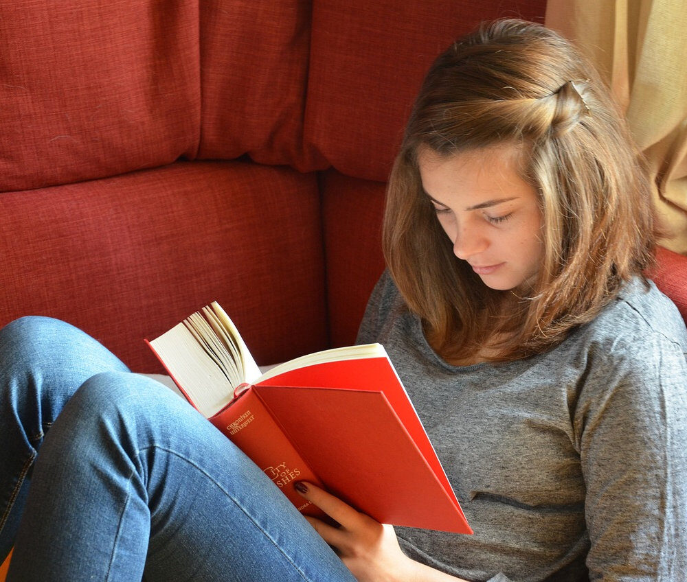 2922c6_b3790f7854e946cd88841f3ba7504c4emv2-2394752