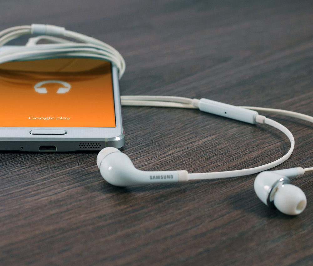 2922c6_d37d53d7a2d946d9a7590a811bd199a7mv2-9974663