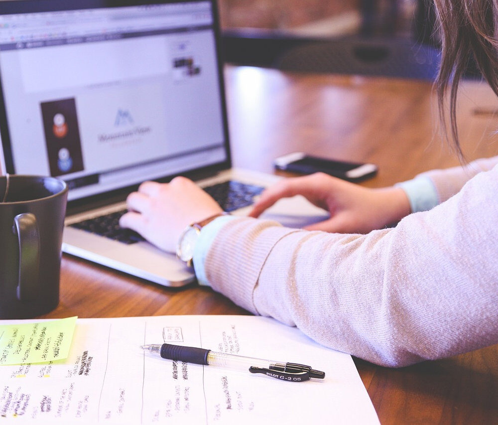 2922c6_715d9ffb180349e4b6d6bcfcf22c68e9mv2-1573556