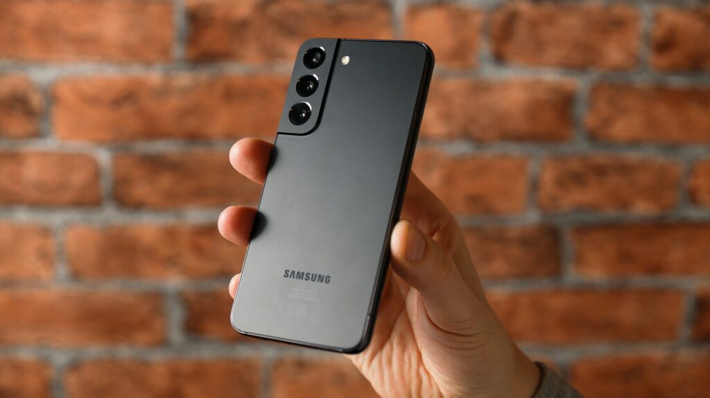 galaxy-s22-plus-5k4-jpeg-4b4e65a905fe952a-9952320