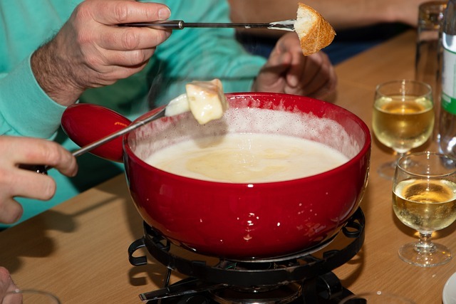fondue-3972653_640-1910592 fondue-3972653_640-1910592