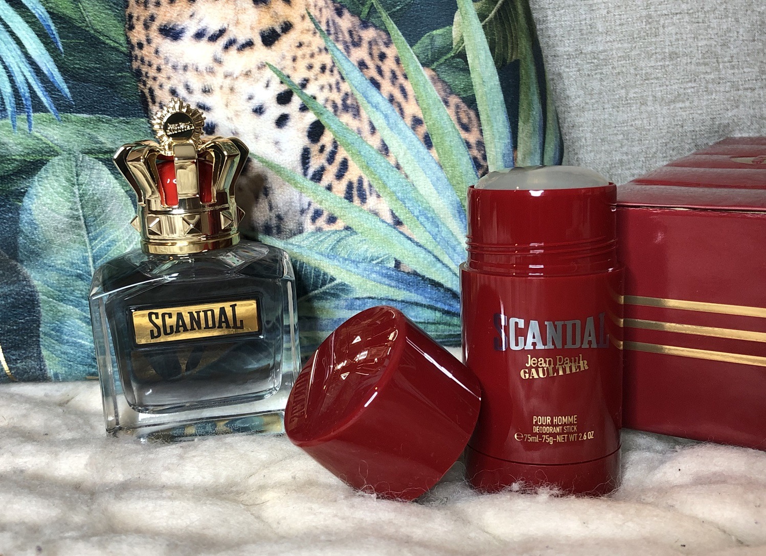 jean-paul-gaultier-parfum-scandal-pour-homme-coffret-notino-4-7518448