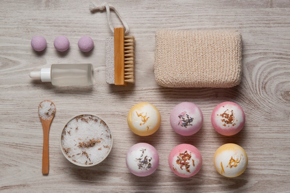 vue-dessus-bombes-bain-therapeutiques-nature-morte_23-2150062274-5781814