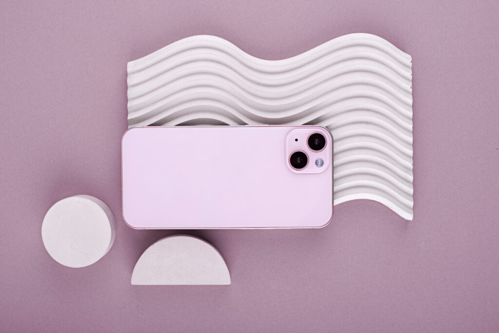 elegant-smartphone-composition-1-9988694