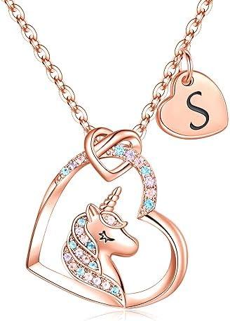 Découvrez les ‌bijoux qui font ‌rêver : Swarovski, ⁣Jeulia & Licorne !