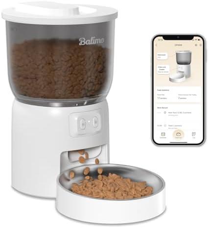 TOP 4 distributeurs de nourriture pour chats : lequel choisir ?